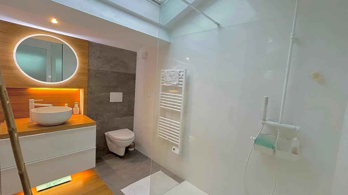 salle d'eau maison mazargue 13009 piscine immo du cap agence immobilière